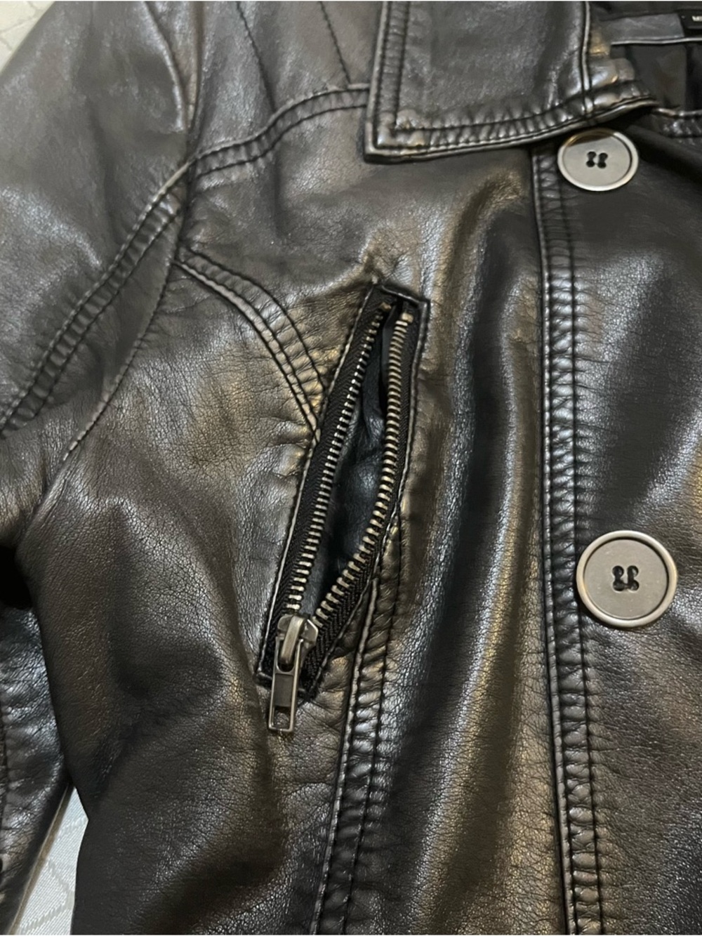 🛍️ $13 ADD-ON | Black & Silver Faux Leather Belted Button Zipper Jacket George - Picture 10 of 16